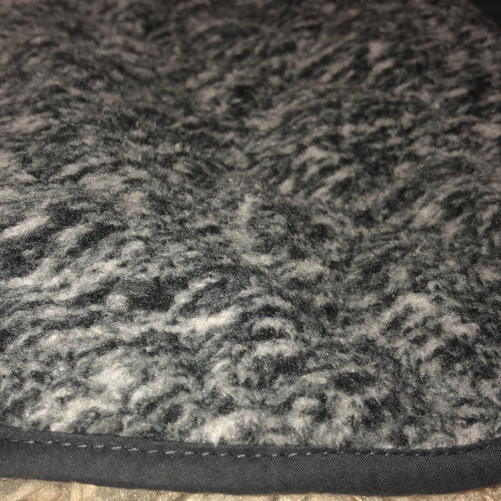Fur Vest - Picture 2 of 4